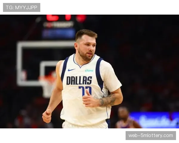 东契奇砍下60分超级三双,独行侠主场力克卫冕冠军掘金 东契奇砍下60分超级三双,独行侠主场力克卫冕冠军掘金