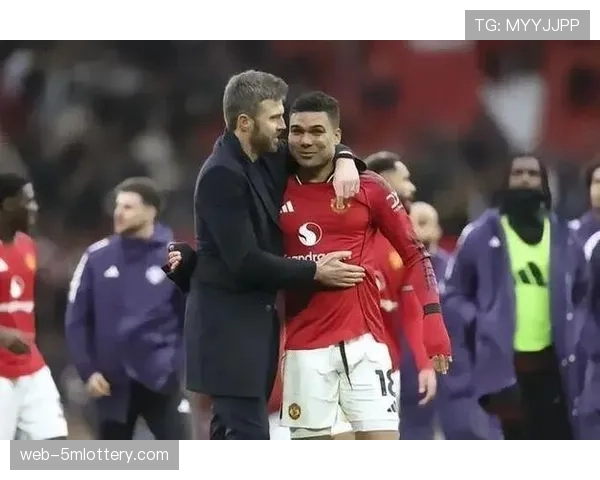 曼联vs利兹联前瞻：红魔混合防守体系将面临乱战战术考验